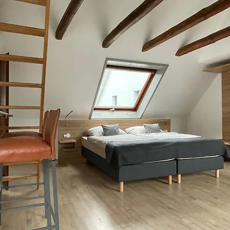 Reiterhof Zwei Linden Apartamento *
